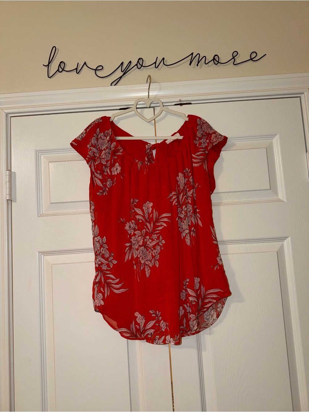 LC Lauren Conrad Red Floral Gathered-Neck Blouse